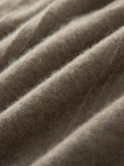 100% CASHMERE SWEATER
